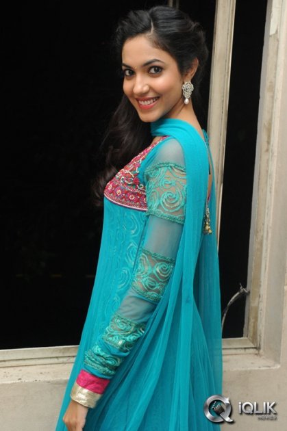 Ritu-Varma-at-Prema-Ishq-Kaadhal-Audio-Success-Meet
